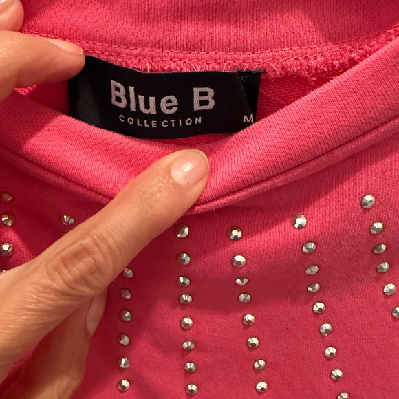 Pink Rhinestone Embellished Set - Picture 2 of 3